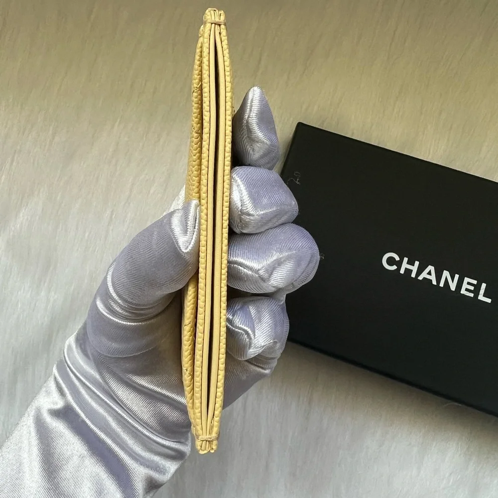 🔥CHANEL Classic Quilted Cardholder-butter yellow